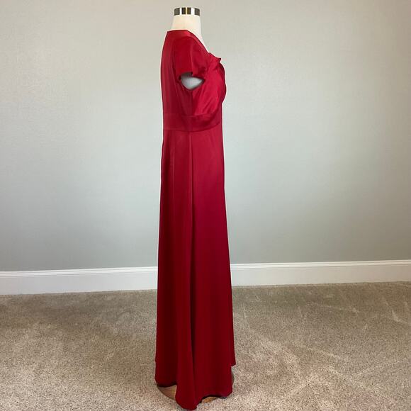 DKNY Red Satin Short Sleeve Evening Gown Size 8 Cut Out Long Formal Dress - Picture 3 of 13